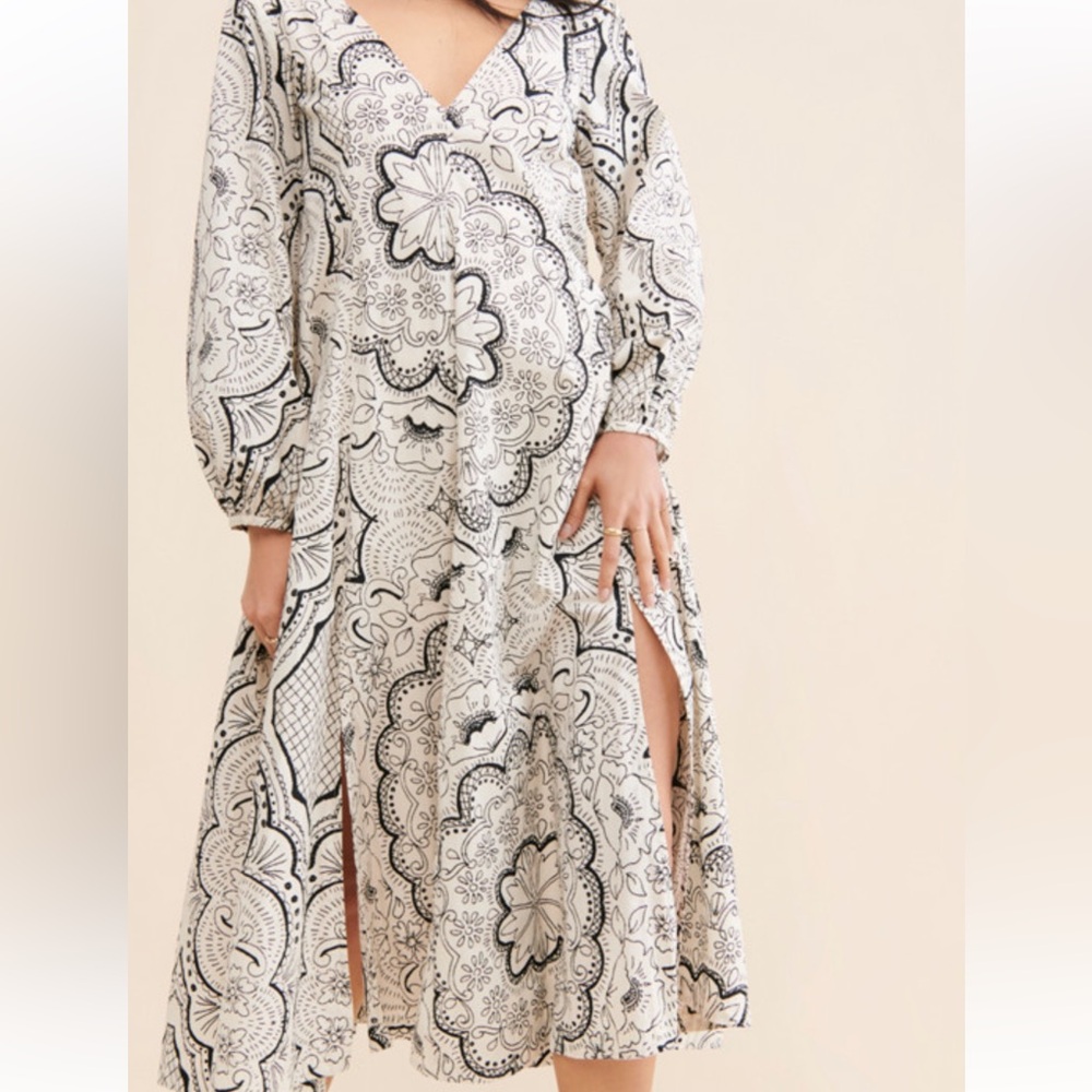Anthropologie floral v neck long sleeve dress